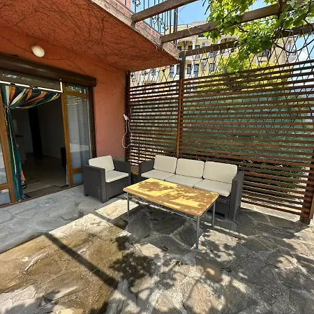 Апартамент С 1 Спалня До Море В Свети Влас Apartment *